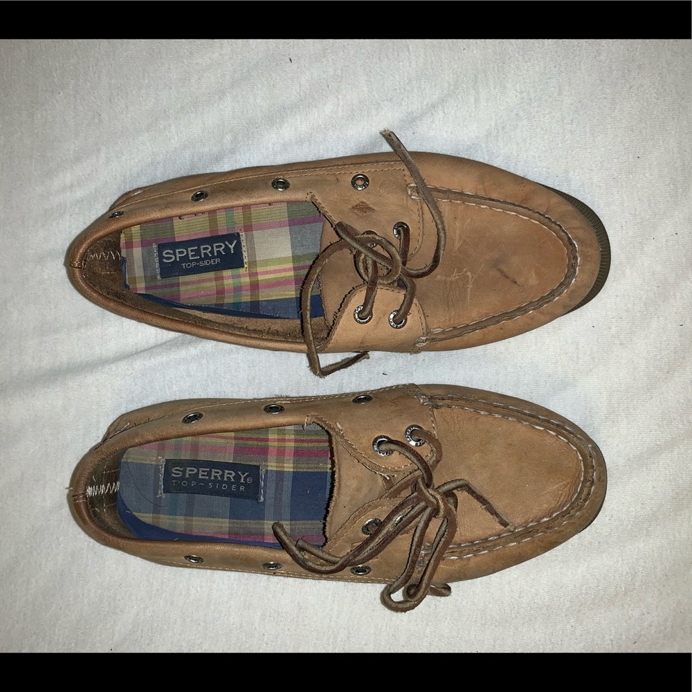 Sperry boat shoes